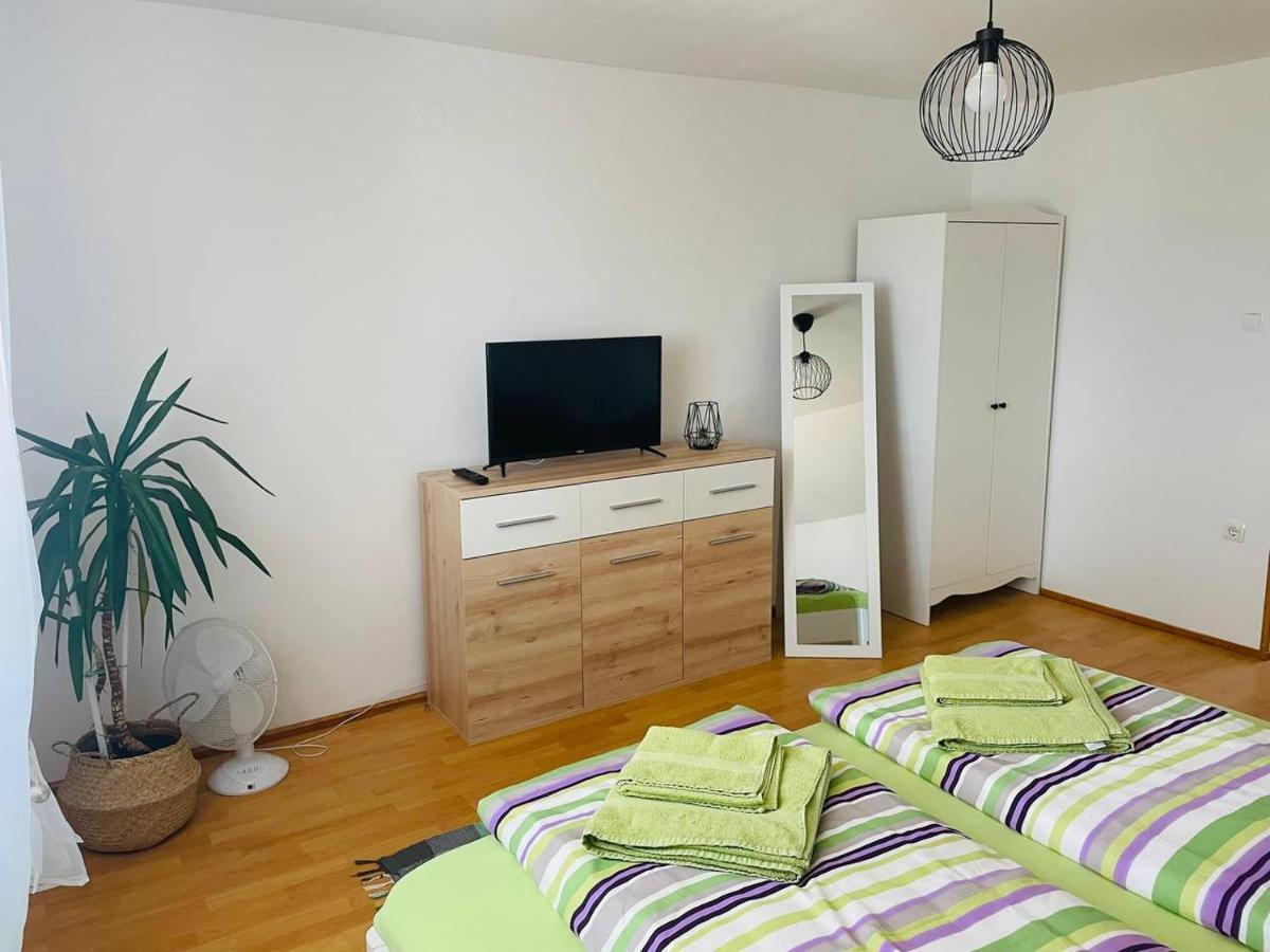 Apartma Pavla Spodnje Gorje Exterior photo